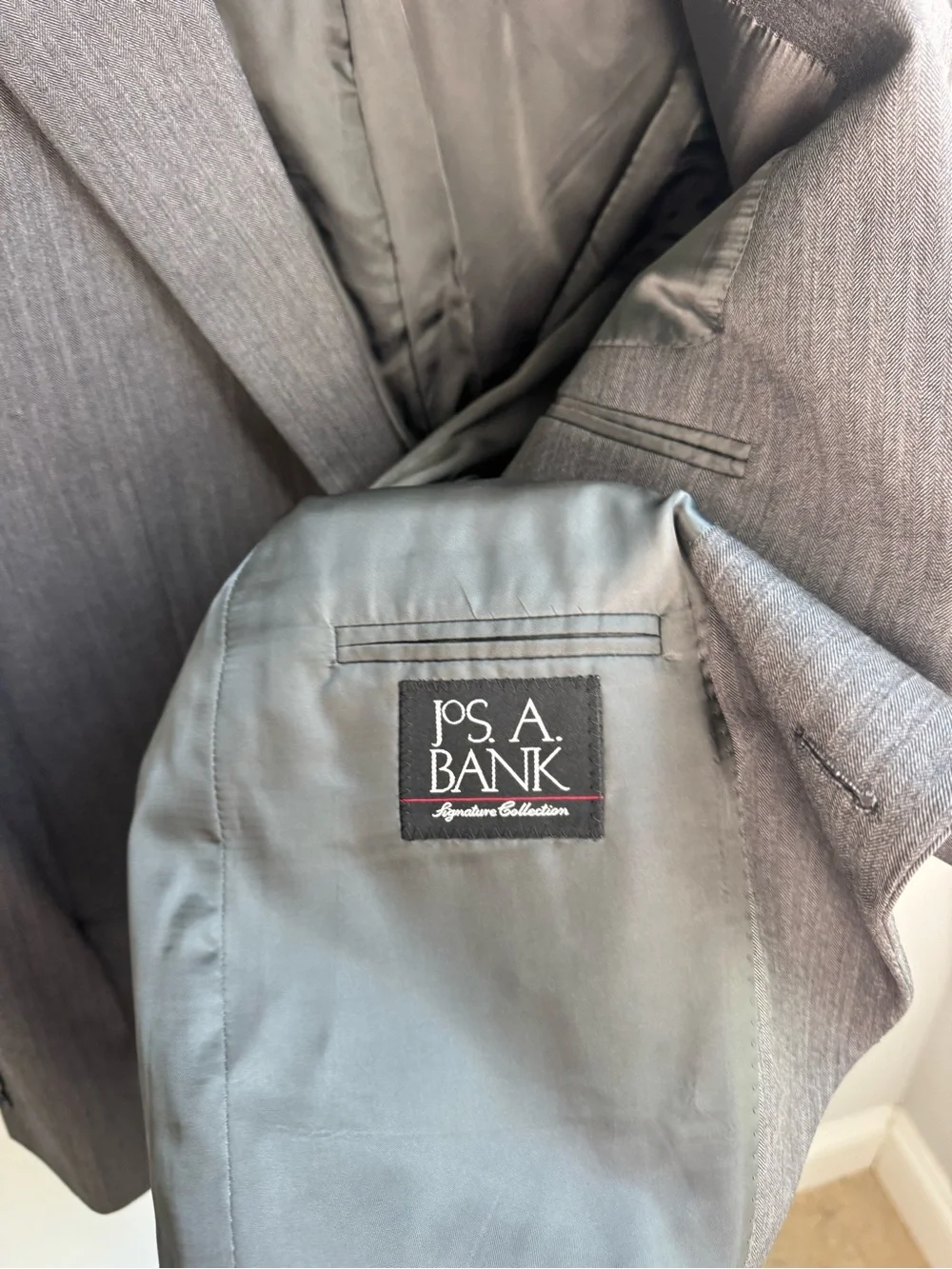 Jos. A. Bank Men's Dark Charcoal Two-Button Suit Blazer